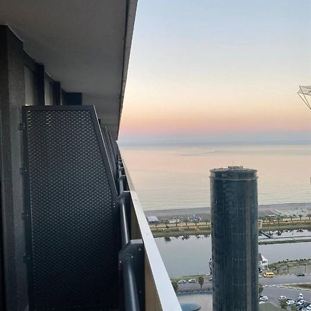 Orbi City Luxury Studio Harbour And Sea View Batumi Eksteriør billede